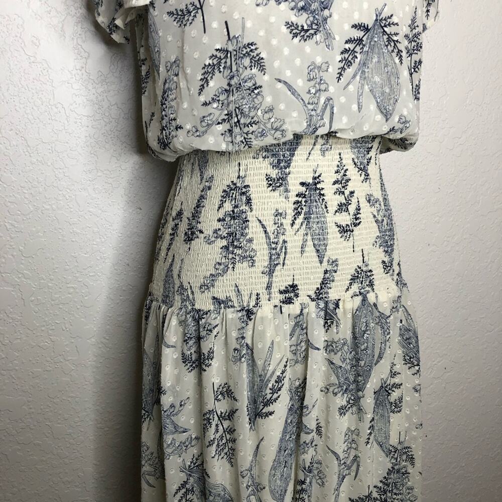 INA white blue floral ruffle smocked maxi dress size Medium - Picture 3 of 16